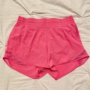 Lululemon Hottie Hot Shorts 4”